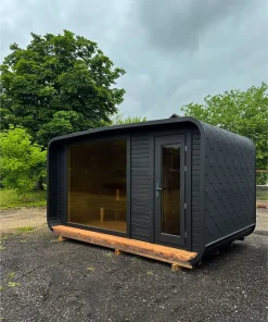 4M Cube Wide juoda pirtis su priepirčiu ir panoraminiu langu