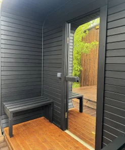 3M Cube lauko pirtis su terasa ir veidrodinėmis durimis