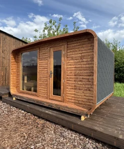 4M Cube Wide lauko medinė pirtis su priepirčiu