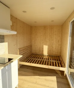 Modulinis namelis su thermo medienos apdaila