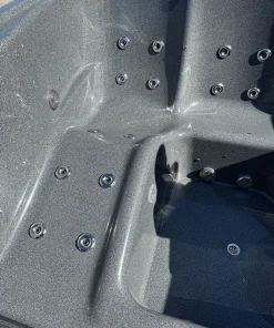 Elektra šildomas 3D Granite kubilas su jacuzzi patirtimi.